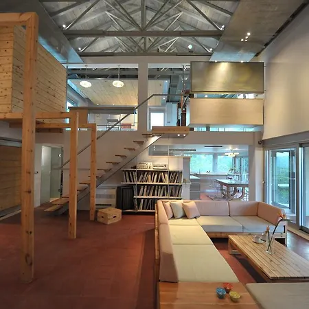 The Architect's House In Neo Chorio